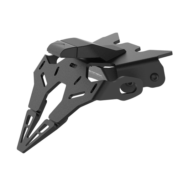 Precision-designed for the Honda GB350S, the Evotech Tail Tidy will fit accurately to the motorcycle's rear end for a streamlined appearance. With an integrated LED licence plate light and insertion points for the OE indicators, the licence display bracket has a removable lower section, prepared to display a range of licence plate sizes.