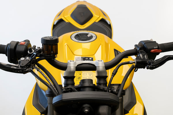 Evotech Handlebar Riser | Triumph Street Triple R – Evotech