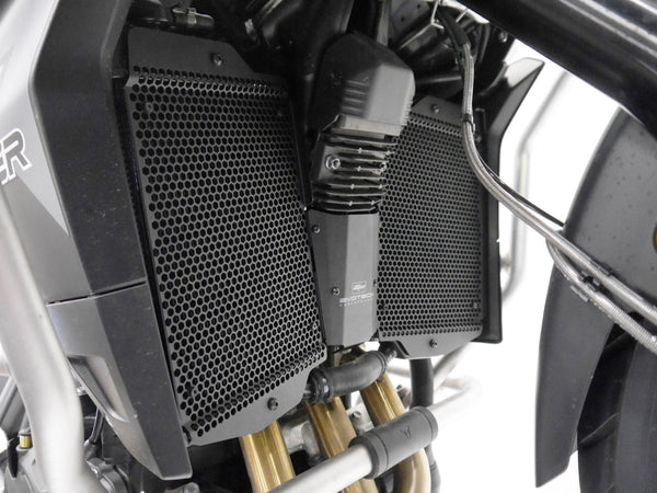 Triumph tiger deals 1050 radiator guard