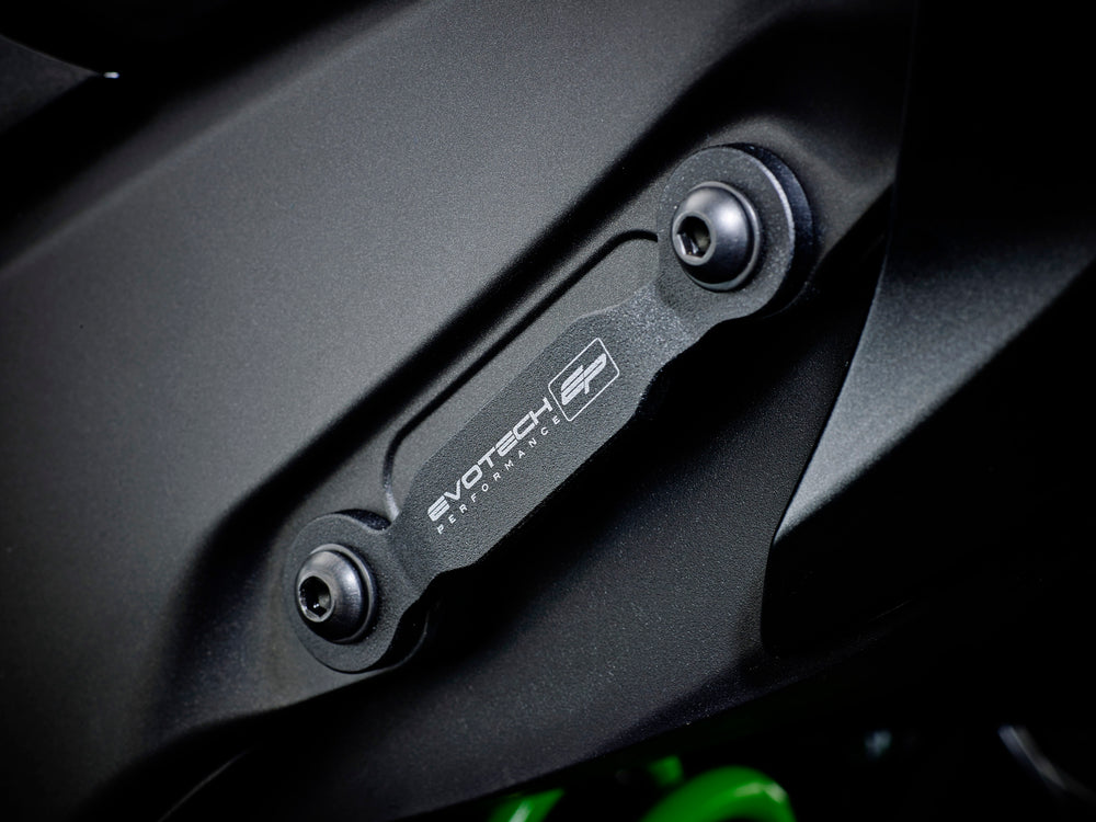 Evotech Kawasaki Ninja ZX-10RR Pillion Footpeg Removal Kit (2026+)