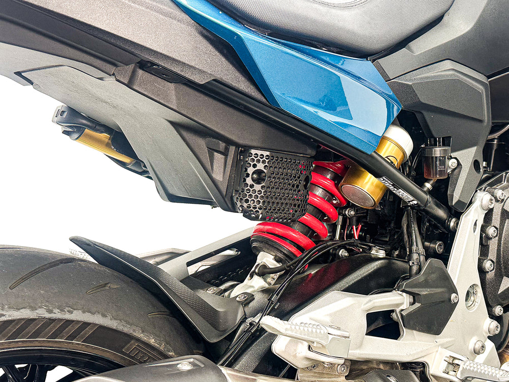 Evotech Rectifier Guard - BMW F 900 R Triple Black (2025+)
