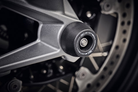 The EP Spindle Bobbins Kit’s nylon bobbin and aluminium reinforcement fitted to the front forks of the BMW F 900 XR.  