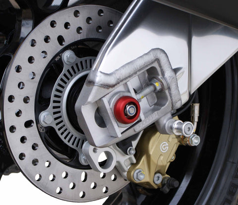 The exhaust side rear wheel of the Aprilia Tuono V4 1100 Factory with EP’s attractive red anodised hub stop fitted.